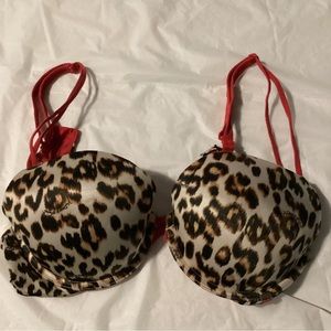 Victoria Secret  Very Sexy Demi Bra 36C Leopard Print Lined